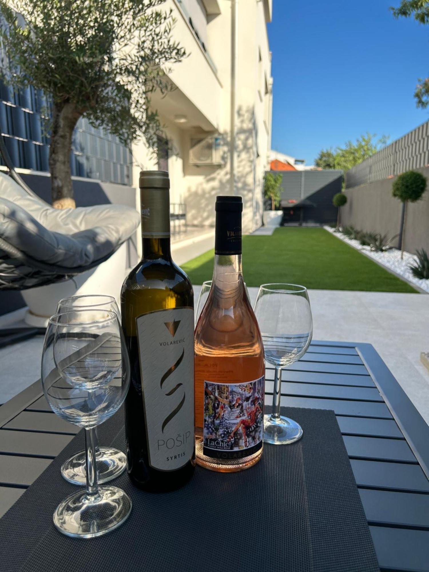 Apartment Oris, Private Parking, Garden Zadar Exterior photo